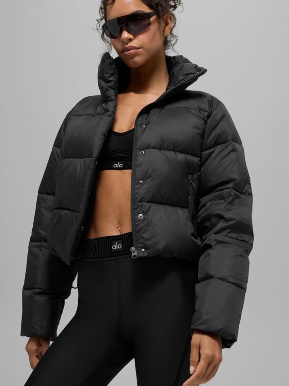 Alo Gold Rush Puffer - Black - Size Small